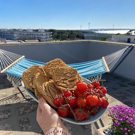 Apartament Terrazza Vista Mare E Box Auto Gallipoli Zewnętrze zdjęcie