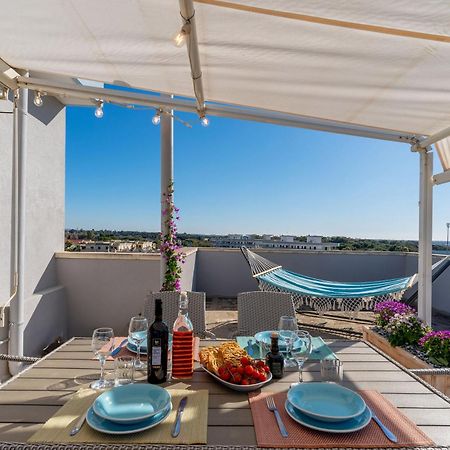 Apartament Terrazza Vista Mare E Box Auto Gallipoli Zewnętrze zdjęcie