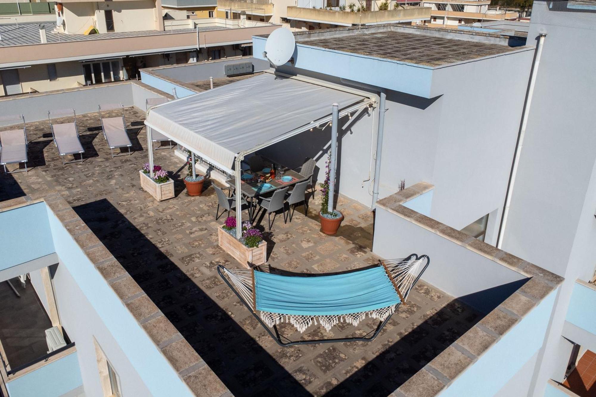 Apartament Terrazza Vista Mare E Box Auto Gallipoli Zewnętrze zdjęcie
